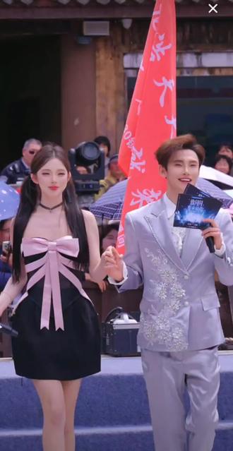 抖音主播龙浩天的生日盛典,陆麒也来庆祝!