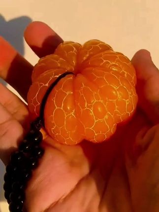 寿山石田黄石橘子手把件把玩件文玩盘玩橘子小摆件工艺品礼品礼物#文玩爱好者 #文玩收藏 #高质量文玩 #精品文玩 #文玩人