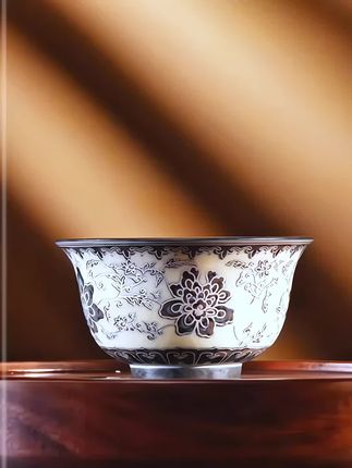 #青花缠枝莲主人杯 #单杯陶瓷茶杯 #描银压手杯 #高档品茗杯 #茶盏