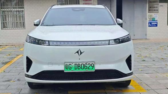 奕派008更新车机动态壁纸啦
#东风奕派eπ008 #用车技巧 #奕派ota #用车知识 #车机升级