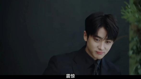 豪门订婚宴,秒变社死现场 #影视 #影视解说 #好剧推荐 #韩剧分享