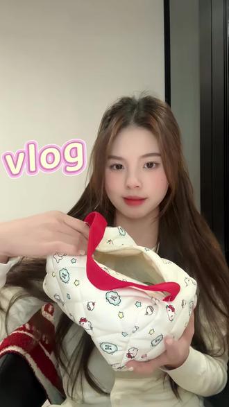 vlog|02年女生已婚远嫁1000公里回娘家
#vlog日常 #远嫁 #回娘家 #vlog十亿流量扶持计划