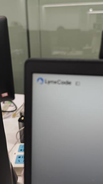在ai面前,可以当个废物
#热门 #ai #ai工具 #ai做小程序 #lynxcode
