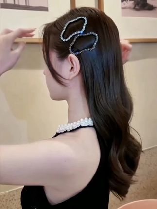 #网红发饰 #头饰发饰 #发型教程 #碎发神器 #日常分享