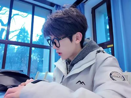 一个合格的九年级学生寒假该如何布局没有方法的跟我学#中考 #初三学生 #学霸秘籍 #知识分享 #寒假逆袭