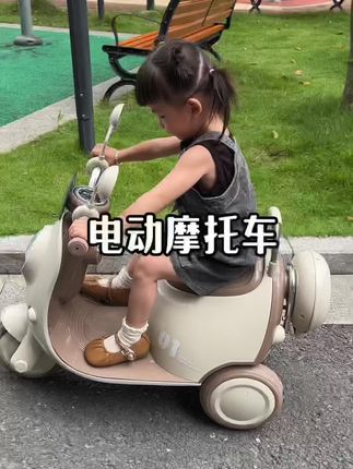养娃如养花越用心她就越漂亮,给她充足的爱她就会越来越可爱😘