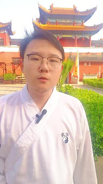 食疗便秘 便秘了,肚子胀得像个鼓咋办?🔥别乱吃泻药!3个生活小妙招让肠子自己咕噜叫#传统养生功法 #食疗 #扶持新人计划