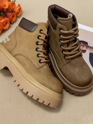 #马丁靴 #马丁靴穿搭 #女鞋推荐 #好鞋推荐 #只做高品质