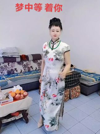 友友们大家晚上好!几天不见十分想念!祝帅哥美女周末愉快❤️❤️❤️