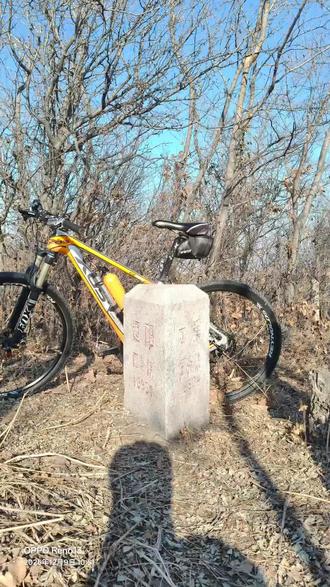 #骑行随拍 。大山里寻找沈阳,本溪,辽阳三界碑