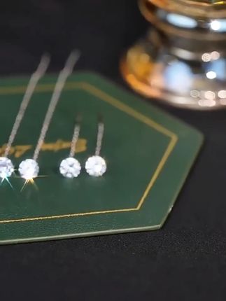 这个夏天!谁能够拒绝星光闪闪的耳线?#礼物#耳线#高级感