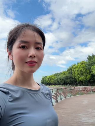 出来运动吧 也许这是平淡生活里最真实的不平淡#跑步治愈一切 #自律的顶端就是享受孤独