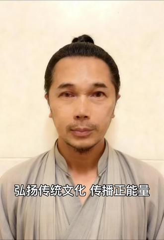 #弘扬传统文化,传播正能量。2026 年 4 月 6 日(农历二月十九,丙午年壬辰月庚戌日):• 宜:祭祀、解除、破屋、坏垣、馀事勿取• 忌:诸事不宜(嫁娶、开市、入宅、动土等)• 冲煞:冲龙(甲辰),煞北• 十二神:破日,值神白虎(黑道日)#黄历