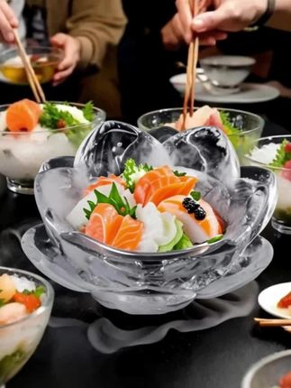 #荷花冰碗模具 #刺身凉菜模具 #水果拼盘工具 #家用创意模具 #厨师专用模具 荷花冰碗模具创意家用,可做刺身凉菜摆盘,造型精致适配厨师与家庭