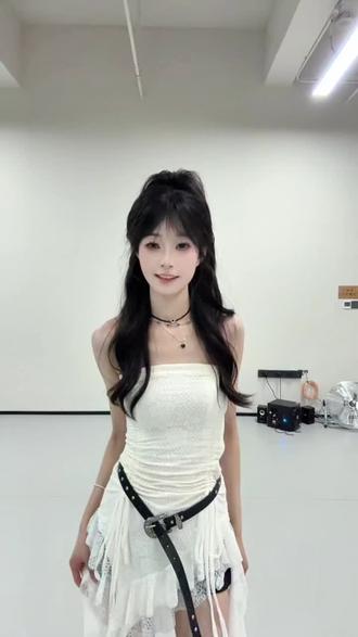 #龙须瑶 #卡点舞 #抖音小助手 #DOU➕小助手