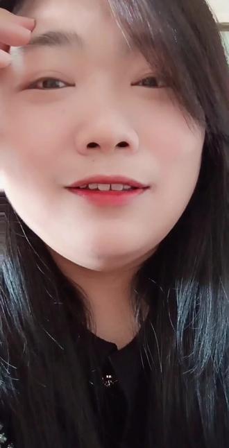 #我cp秒了全世界 #创作者中心 #创作灵感 显眼包是快乐小王子,激动的我又看一遍re剧#磕糖