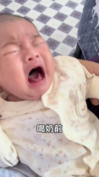 解锁人类幼崽吃奶前后对比#吃完奶秒睡 #奶呼呼的小婴儿