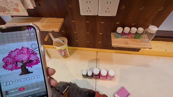 今天尝试一下邪修拼豆#拼豆 #创意diy #迷你手工 #手工创意