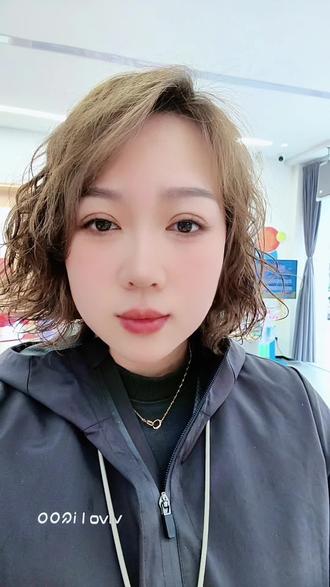 #vivo
还在傻傻分开看?一招让vivo日历显示天气,高效生活从这个小技巧开始。