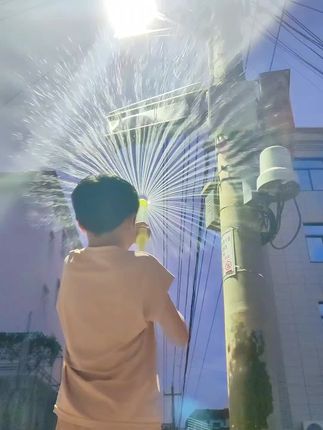 夏天就是要玩水呀#烟花水枪