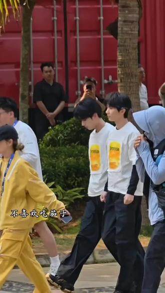 想拉小马下水 我想笑一下#马嘉祺