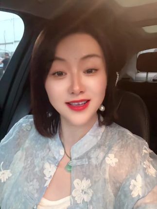 啥时候能公开呀?#原创视频 #日常生活 #自拍技巧 #黄金强势上涨 #公主 少焦虑 多睡觉 吃好饭 常开心
