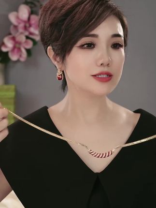 铜合金合成锆石耳饰 高级感复古耳钉女精致优雅耳饰小众气质耳环#热门 #热门音乐🔥 #热门短剧推荐