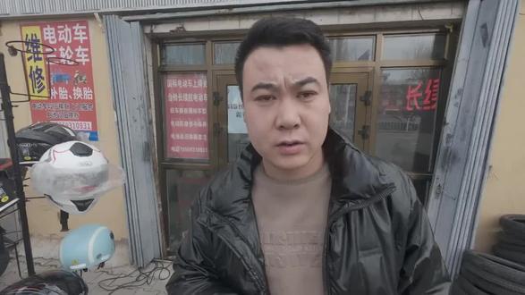 电动车前轮胎轴承更换,台铃旗舰店一站式搞定!🔧🚗再也不用担心骑车时的异响啦,轻松上路,续航更远!#台铃电动车 #长续航新体验电动车前轮胎轴承更换,台铃旗舰店一站式搞定!🔧🚗再也不用担心骑车时的异响啦,轻松上路,续航更远!#台铃电动车 #长续航新体验