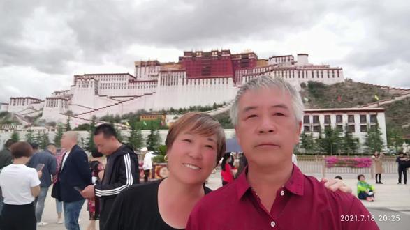 高空看塘沽河北路立交桥和泰达大街