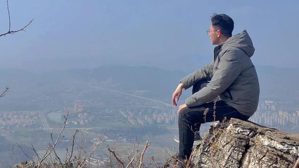 徒步襄阳第一高山-扁山,美丽的风景需要努力和耐心的等待#扁山怎么走 #扁山日出云海