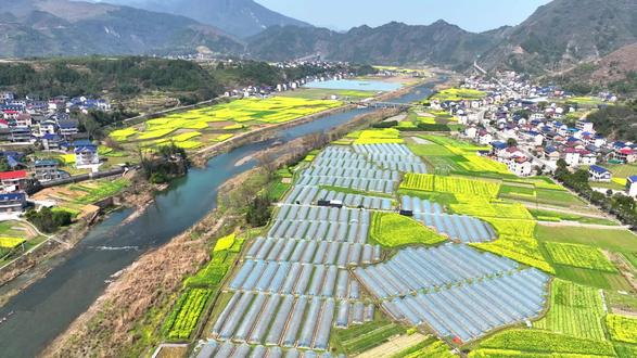 张家界:大美乡村之官坪渡槽