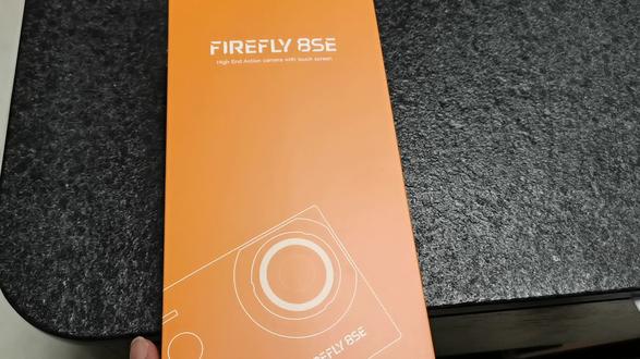 开箱可装在无人机上用的运动相机,这个相机支持无人机遥控操作,可以操作视频拍摄,停止,照片拍摄,比较方便,视频最高4K30帧,照片1600万。#运动相机 #开箱测评 #无人机