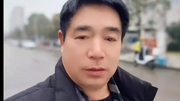 读书无疑者,须教有疑,有疑者,却要无疑,到这里方是长进。 #清晨的粥比深夜的酒好喝