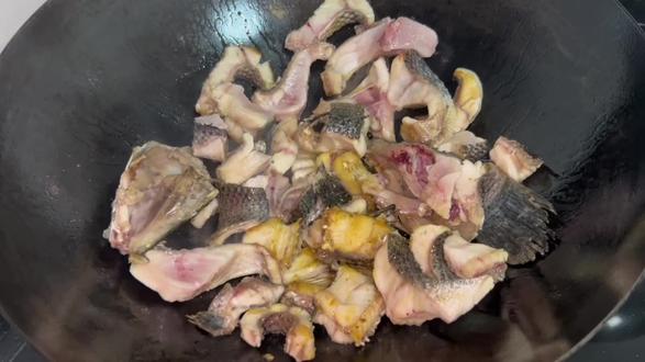 术后恢复伤口一定要喝乌鱼汤!一点儿也不腥 #乌鱼汤 #术后恢复