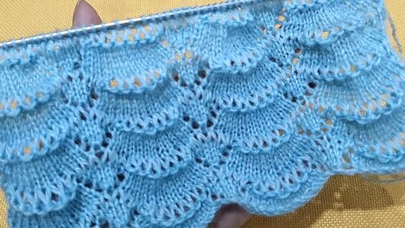 经典的耐看的波浪形镂空花样,适合编织春夏款,分享给大家