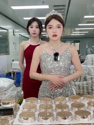 非常好用的定妆粉散粉,定妆控油不脱妆,持久定妆,防水防汗不晕妆!#FV定妆蜜粉#定妆粉