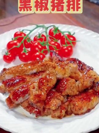 黑椒#牛排的做法其实很简单,自己在家做,味道一点都不输给西餐厅,在家就能吃到爽#黑椒牛排 #妈呀太香了