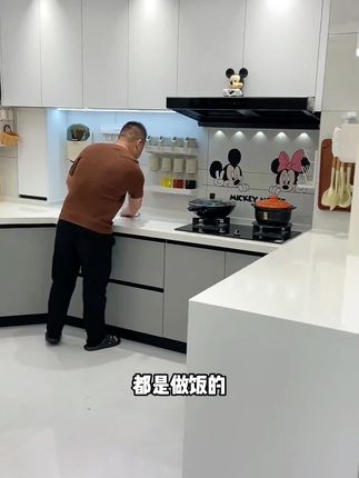难怪夏天莫名奇妙的肚子不舒服,原来冰箱微波炉这么脏!家里一定要备着这个#滴露清洁除菌喷雾