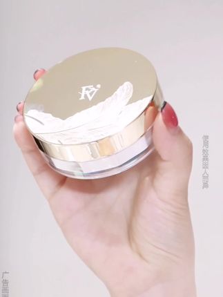 老婆做梦都想买!一盒=定妆+控油+保湿,这款空气蜜粉控油定妆,妆感清透,超级好用!