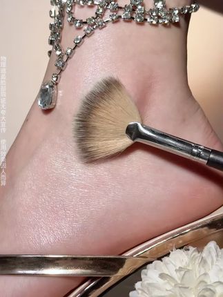 请大数据把这个视频推给需要的人~#底妆分享#妆前妆后#粉底液推荐