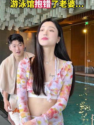 24H轻薄持妆 融得透 扒得牢!#素颜霜 #早八人 #服帖 #持妆 久上脸,自然不卡粉,真的很好用!