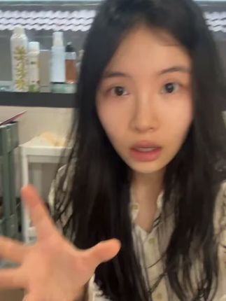 皮肤保养得好,女人40不显老,不管你多少岁,皮肤干、暗沉、起皮的就用它,没有丑女人,只有懒女人!#好皮肤养出来