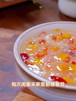 椴木银耳,给家人炖个冰糖银耳羹,润滑粘稠#银耳羹 #口感非常好 #大人小孩都爱吃 #软糯香甜