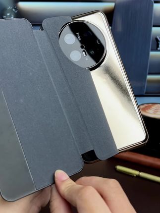 #华为mate60Pro 高档!太高档了!合盖休眠开盖唤醒,智显视窗还免翻盖接听,真皮材质耐刮耐磨#mate60pro #mate60 #mate50