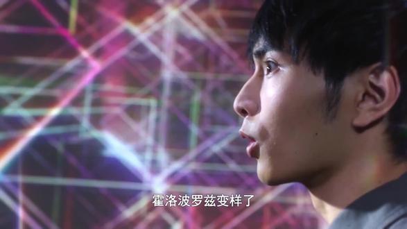 赛罗师徒失散!泽塔孤军追敌坠落地球遇遥辉? 泽塔奥特曼是赛罗奥特曼的徒弟,拥有着和赛罗一样的热心肠,是一位非常积极向上的奥特英雄。而且,泽塔非常崇拜他的师傅赛罗。赛罗虽然嘴上不承认这个徒弟,但其实心里还是很看好泽塔的。 这个和泽塔奥特曼有关的人类,是一位名叫夏川遥辉的青年,他是怪兽应对机甲部队的一名队员。 在很久很久以前,宇宙中出现了一种叫恶魔碎片的东西,它可以让怪兽失去理智。一个神秘的家伙正借助这些恶魔碎片危害四方,并将其魔爪伸向了光之国。 赛罗和他的徒弟泽塔为了守卫家园,主动出击迎战敌人。一场激战过后,泽塔被迫与赛罗分开,独自一人追逐逃跑的怪兽。泽塔抵达地球的时候,遇到了正在战斗的遥辉。两人的相遇,拉开了故事的序幕。