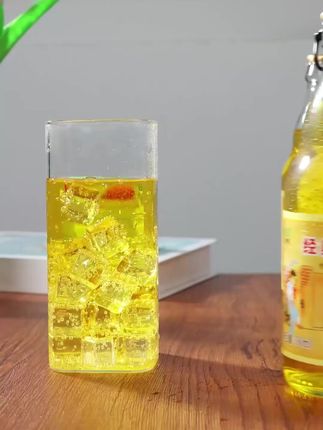 中秋好物,谁懂啊!科学搭配小香槟气泡水,甜而不齁的气泡太迷人