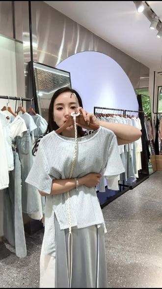 王的故事KINGSTORY服装福利来袭!50元代金券,买衣服更划算,别错过!#潮流服饰 #代金券 #商丘步行街 #50元代金券 #王的故事