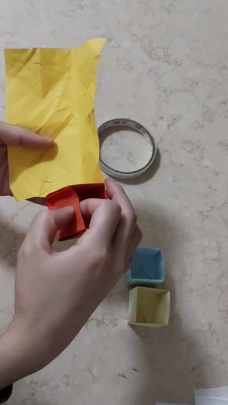 容器——1.盒子(1)正方体方盒变成旋转多层小收纳盒 #手工 #折纸