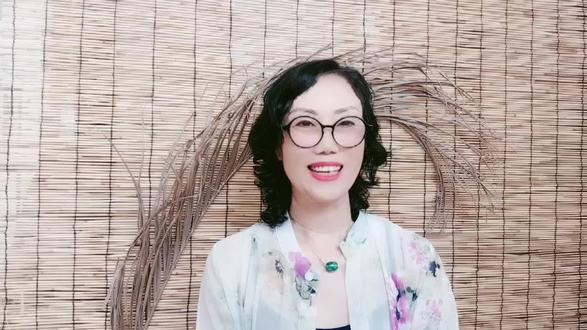 《刨根问底》为什么有的鸟能学人说话