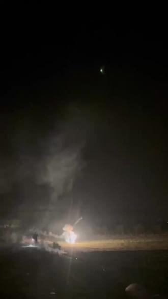 这火箭效果牛逼 3寸火箭#上热搜 #烟花🎆